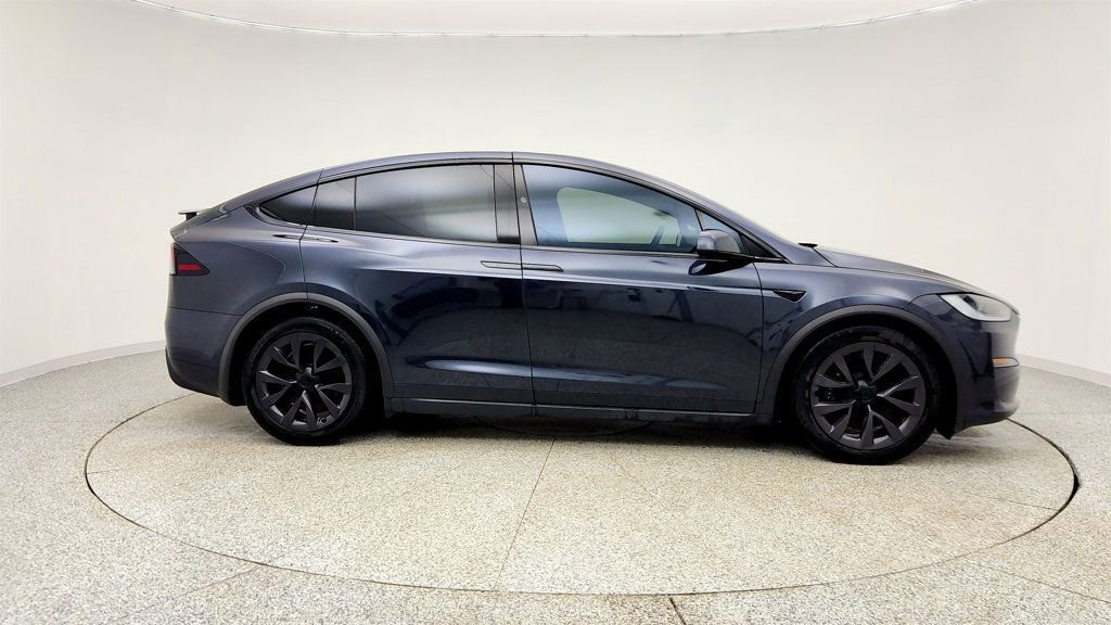 Used 2023 Tesla Model X image 4