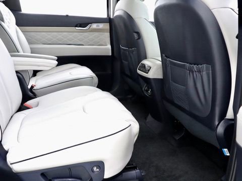 Used 2021 Hyundai Palisade Calligraphy w/ Cargo Package image 39