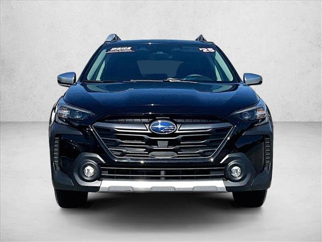 Used 2025 Subaru Outback Touring AWD/4WD image 3