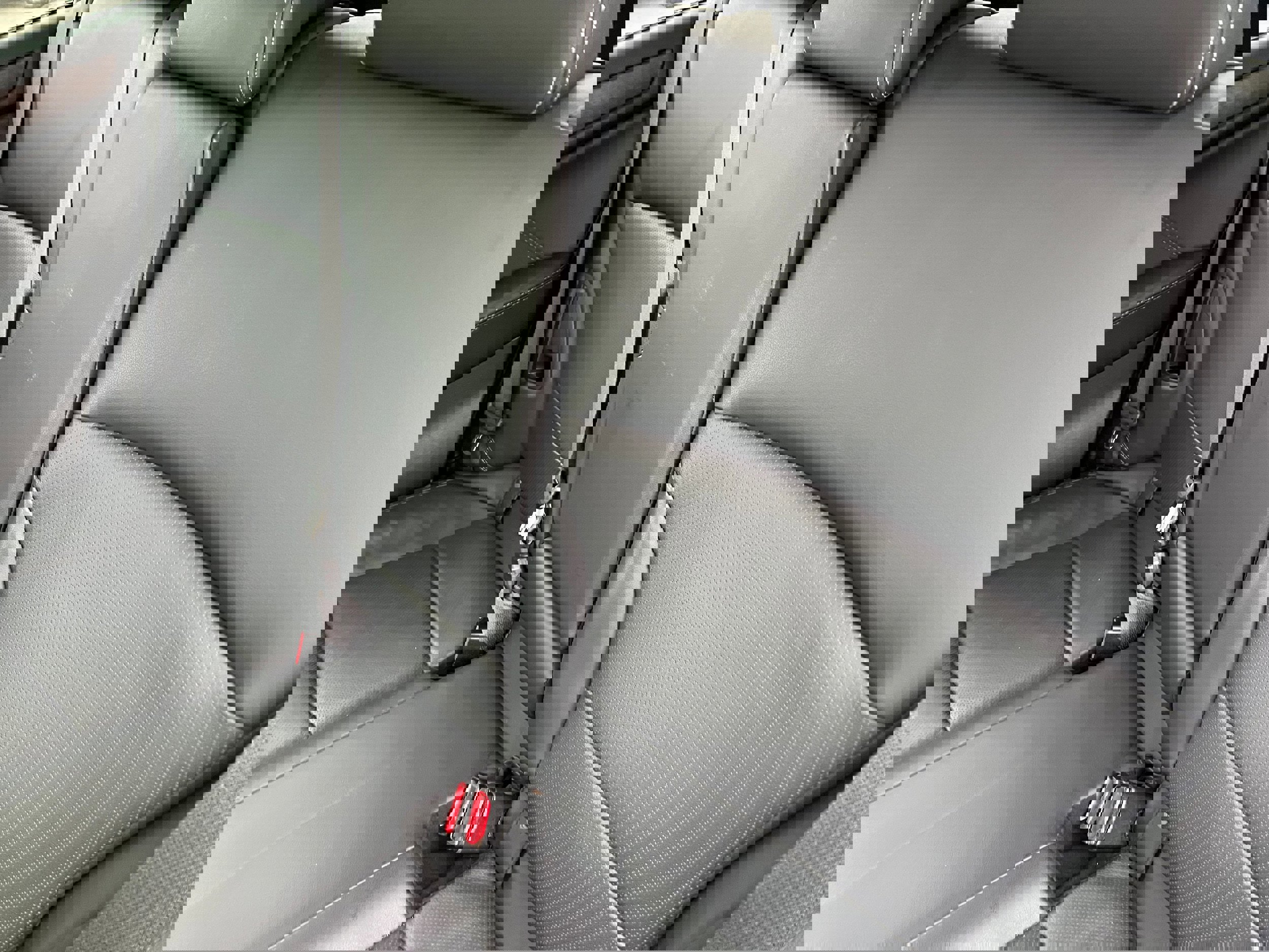 Used 2019 Subaru Outback 3.6R Limited image 14