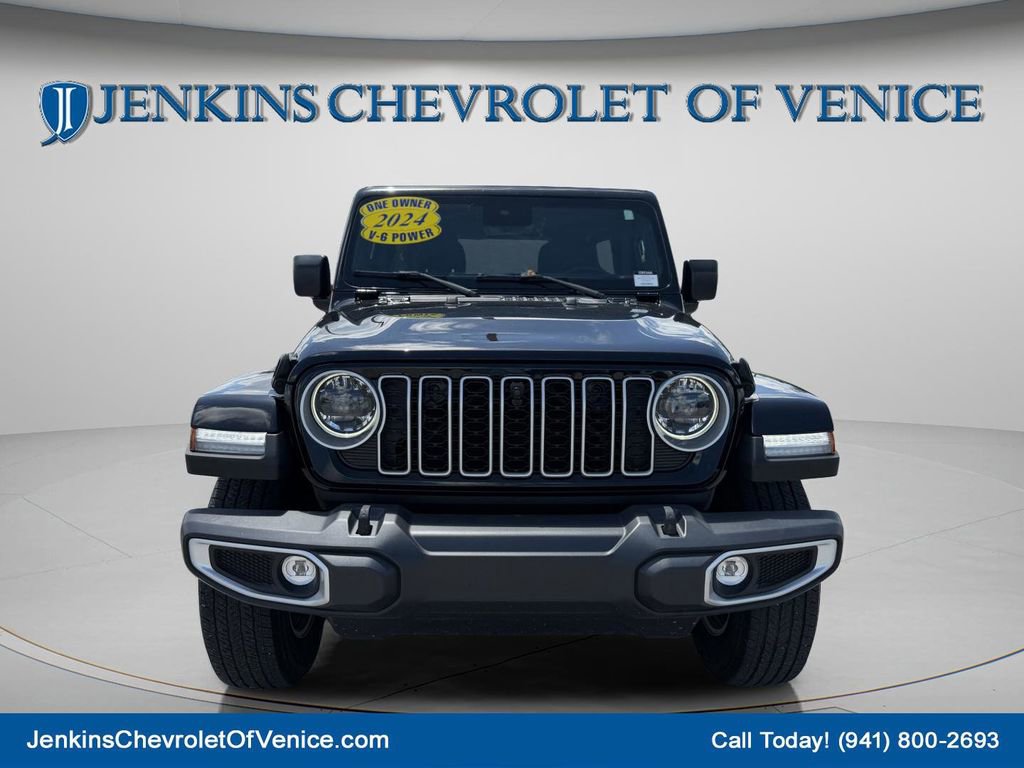Used 2024 Jeep Wrangler Unlimited Sahara w/ Technology Group AWD/4WD image 12