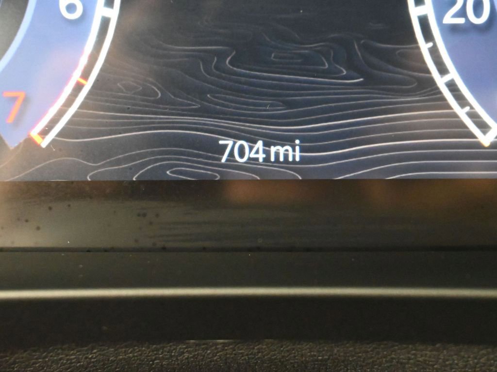 Used 2024 Jeep Grand Cherokee L Laredo w/ Luxury Tech Group I image 31