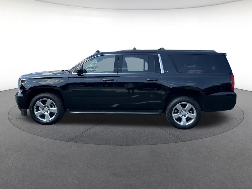 Used 2019 Chevrolet Suburban LT w/ Luxury Package AWD/4WD image 2