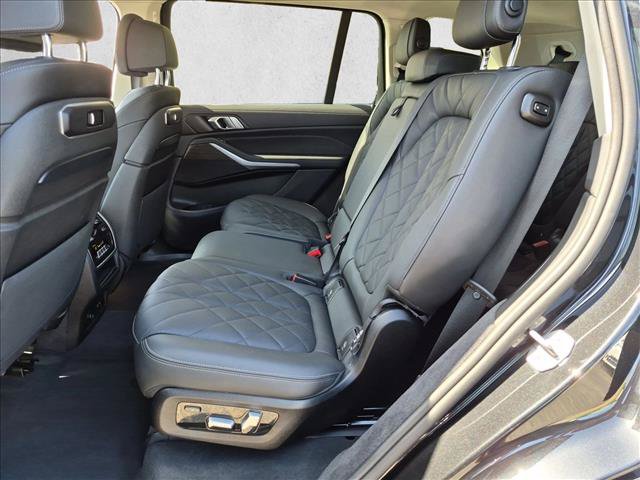 Certified 2024 BMW X7 xDrive40i w/ Parking Assistance Package AWD/4WD image 19