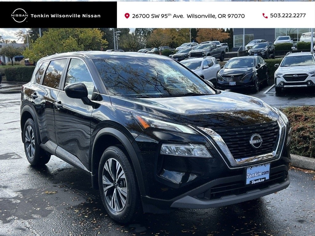 Used 2023 Nissan Rogue SV image 1