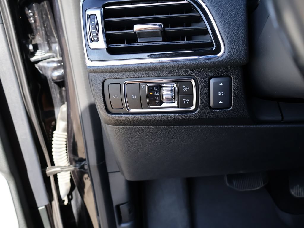 Used 2023 Lincoln Navigator L Reserve AWD/4WD image 44