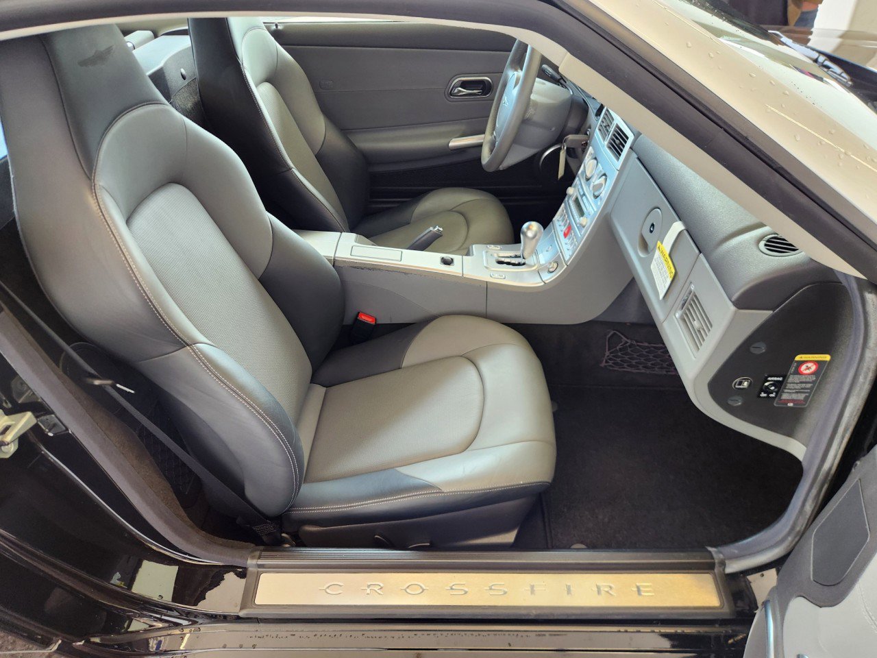 Used 2004 Chrysler Crossfire Coupe image 14