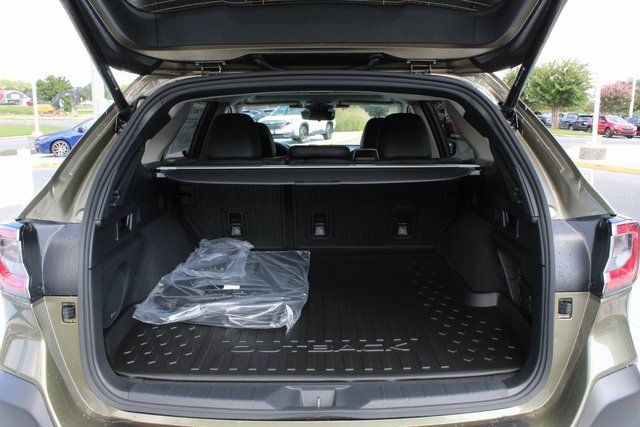 New 2025 Subaru Outback Touring XT image 6