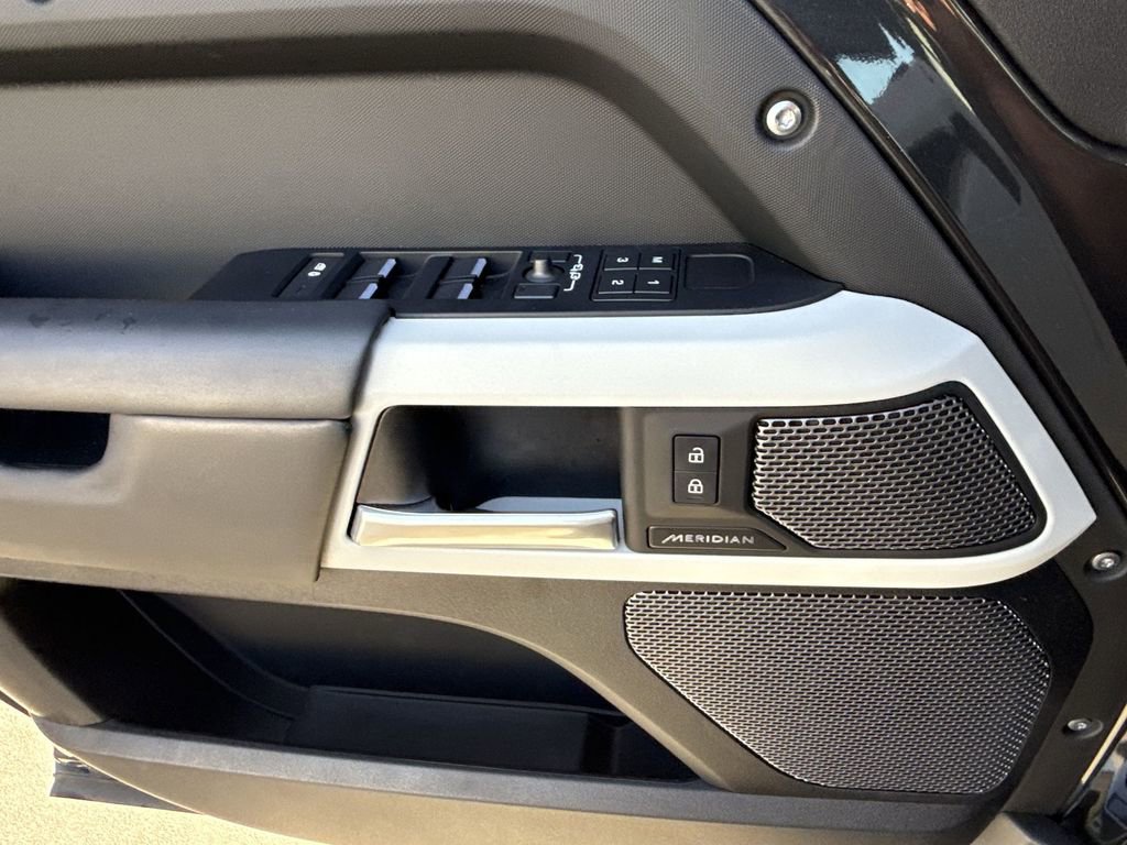 Used 2024 Land Rover Defender 110 S AWD/4WD image 29