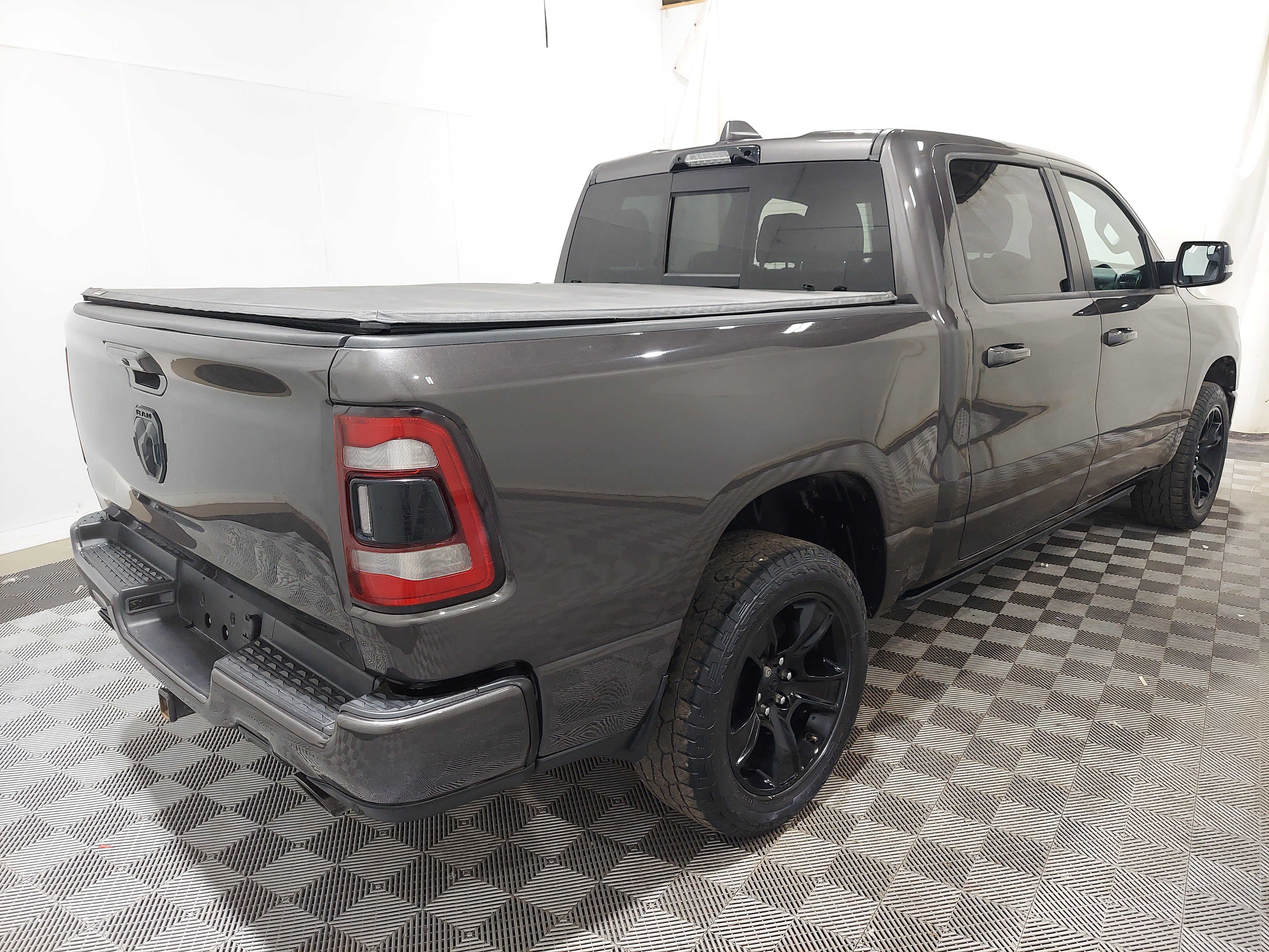 Used 2023 RAM 1500 Sport w/ G/T Package AWD/4WD image 3