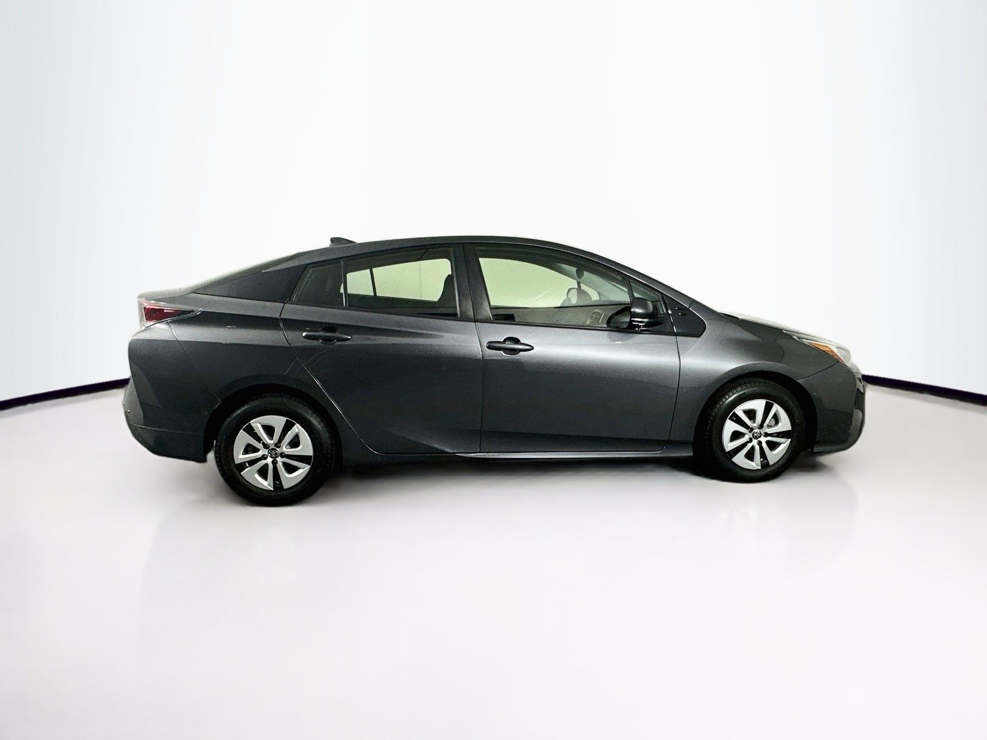 Used 2018 Toyota Prius Two w/ Prius Two Safety Plus Package FWD image 10
