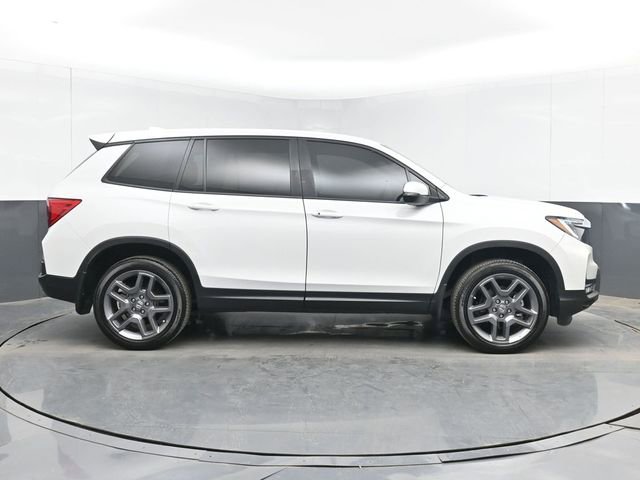 Used 2023 Honda Passport EX-L image 11