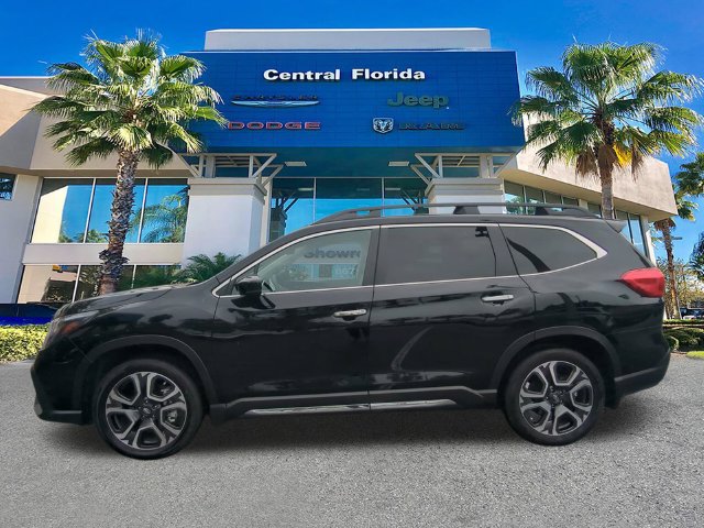 Used 2025 Subaru Ascent Touring w/ Popular Package #1 AWD/4WD image 8