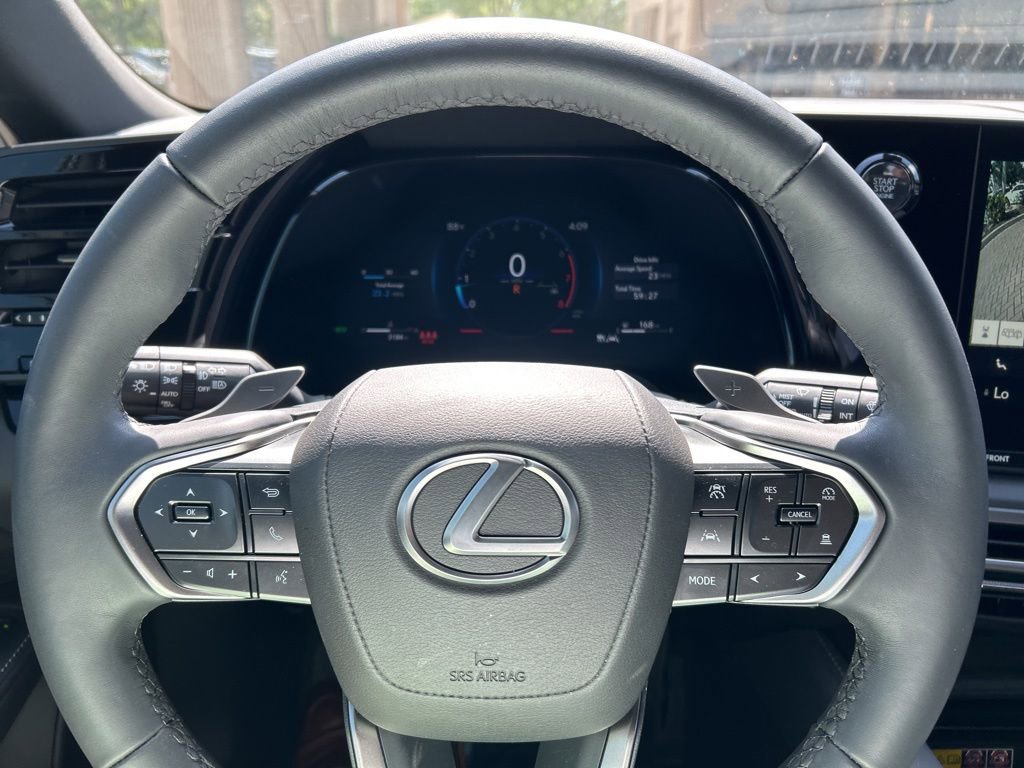 Used 2025 Lexus RX 350 FWD w/ Technology Package image 18