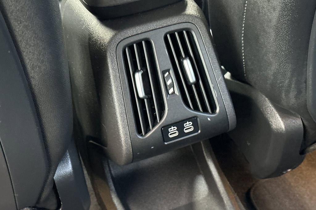 Used 2023 BMW X1 xDrive28i image 13