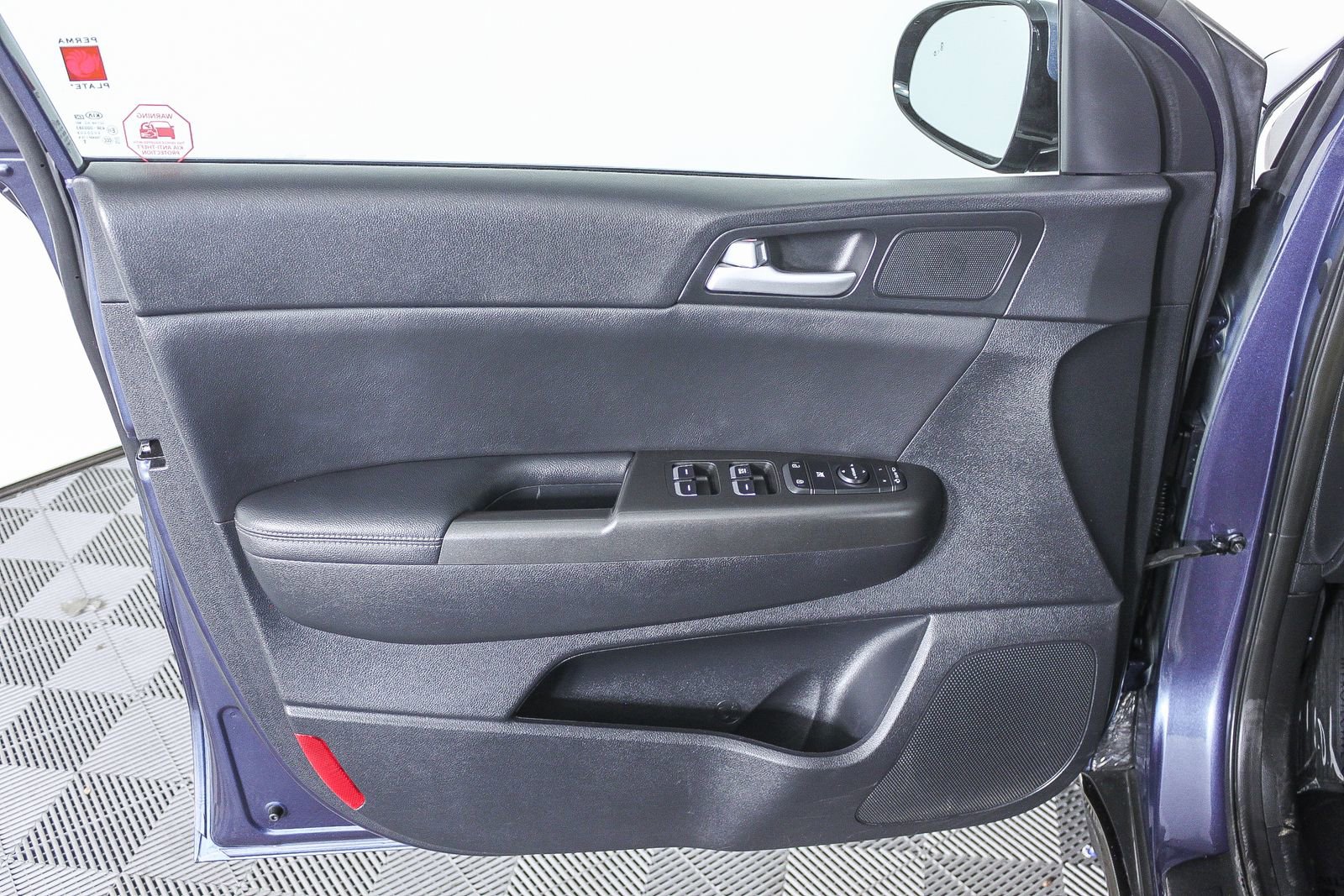 Used 2020 Kia Sportage S FWD image 21