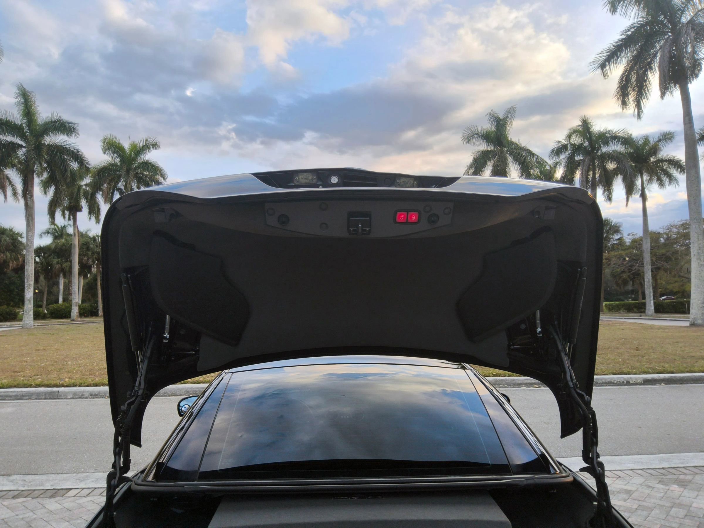 Used 2012 Mercedes-Benz SL 550 image 54