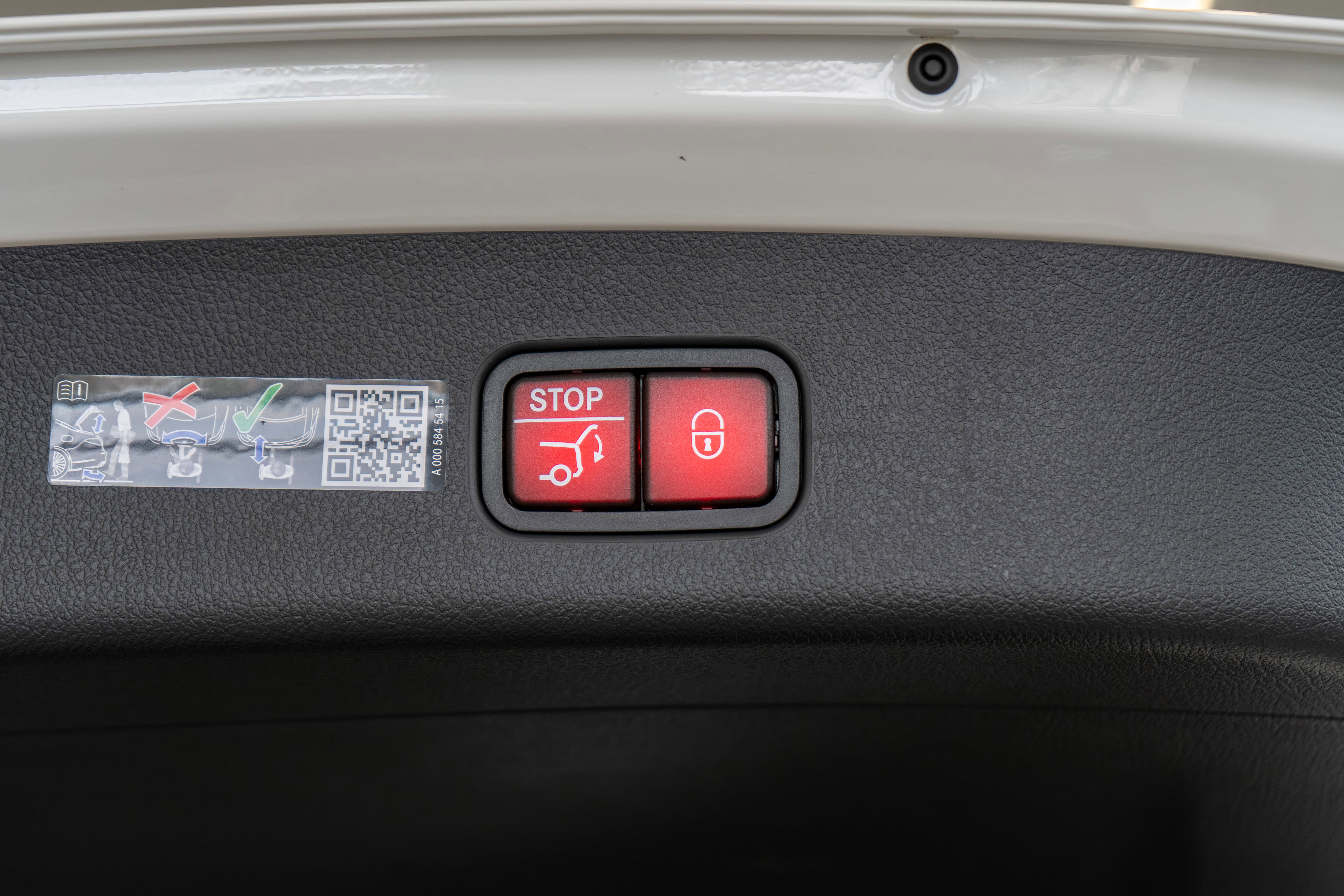 New 2026 Mercedes-Benz GLC 300 4MATIC image 34