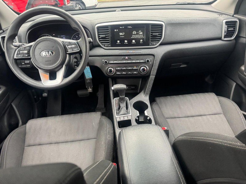 Used 2020 Kia Sportage LX image 10