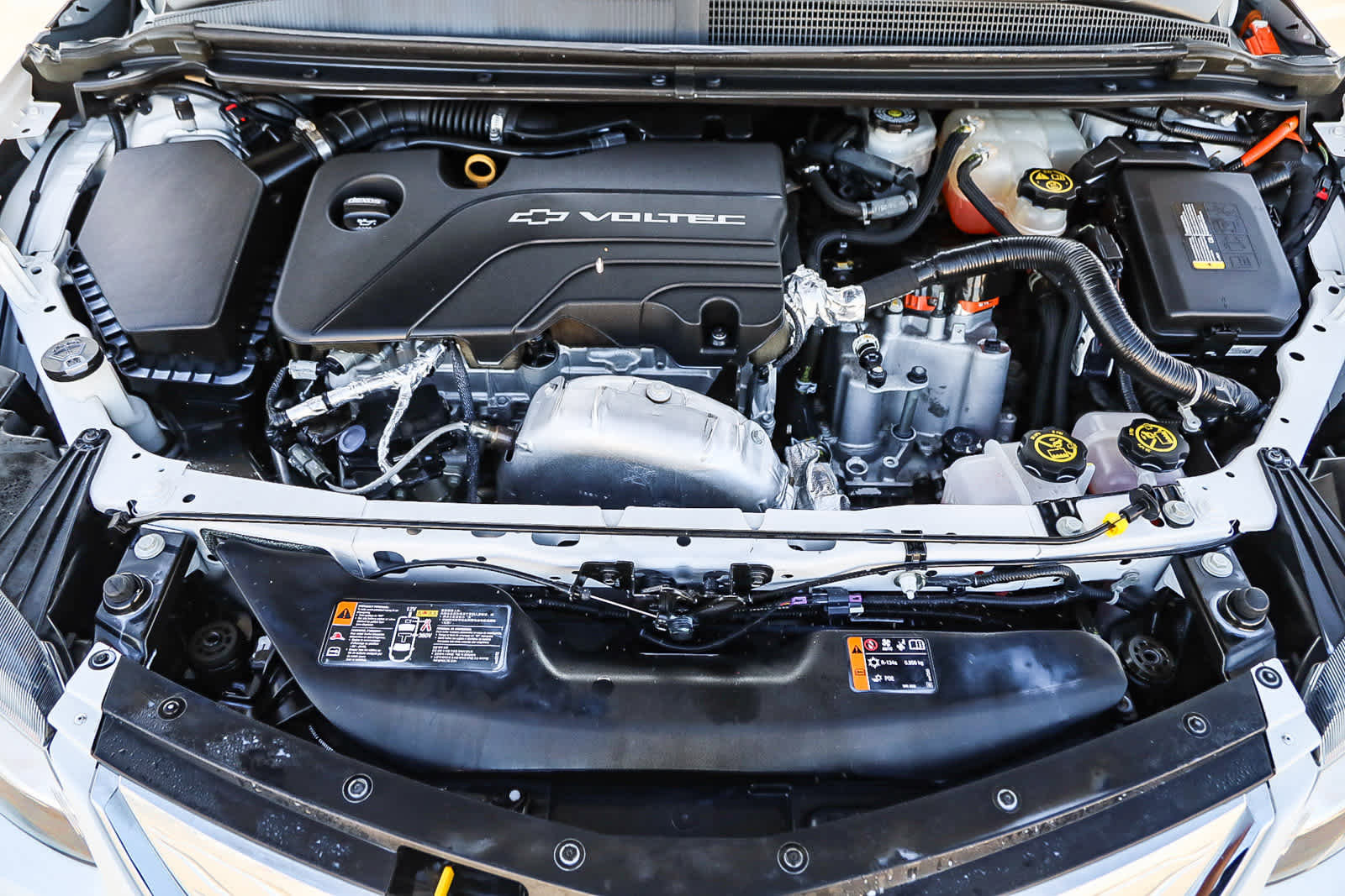 Used 2018 Chevrolet Volt LT w/ Comfort Package image 26