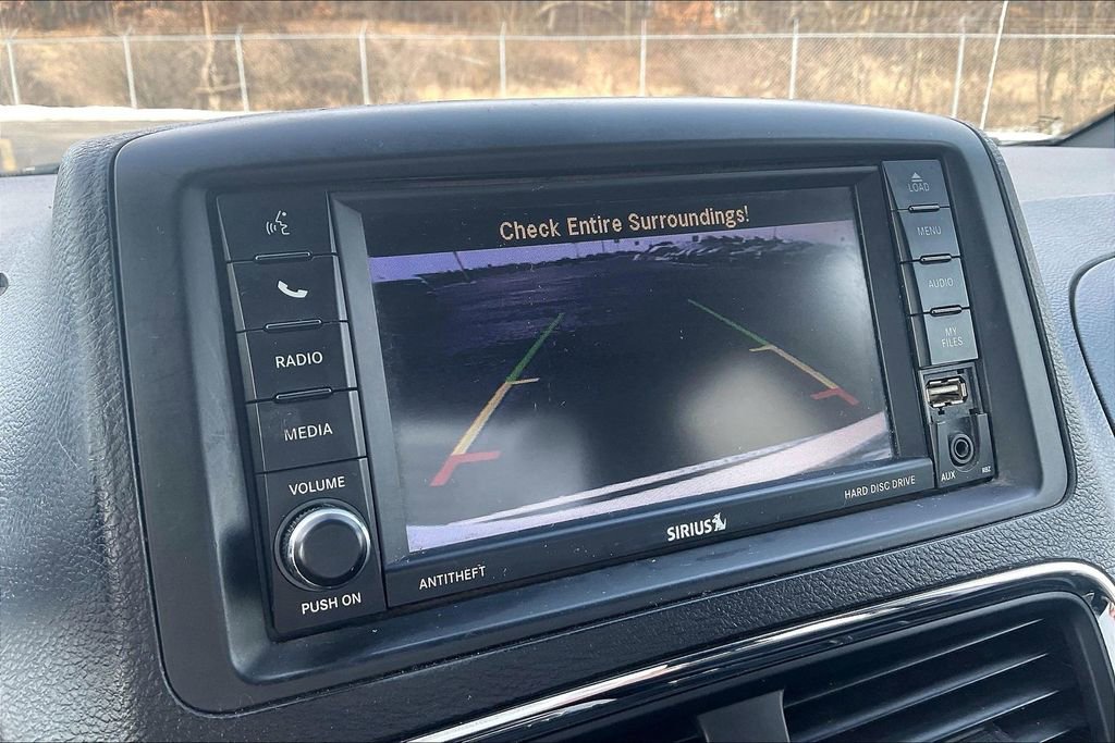 Used 2020 Dodge Grand Caravan SXT image 16