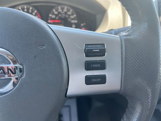 Used 2017 Nissan Frontier SV w/ SV Value Truck Package AWD/4WD image 16