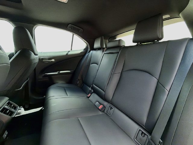 Used 2025 Lexus UX 300h FWD image 20