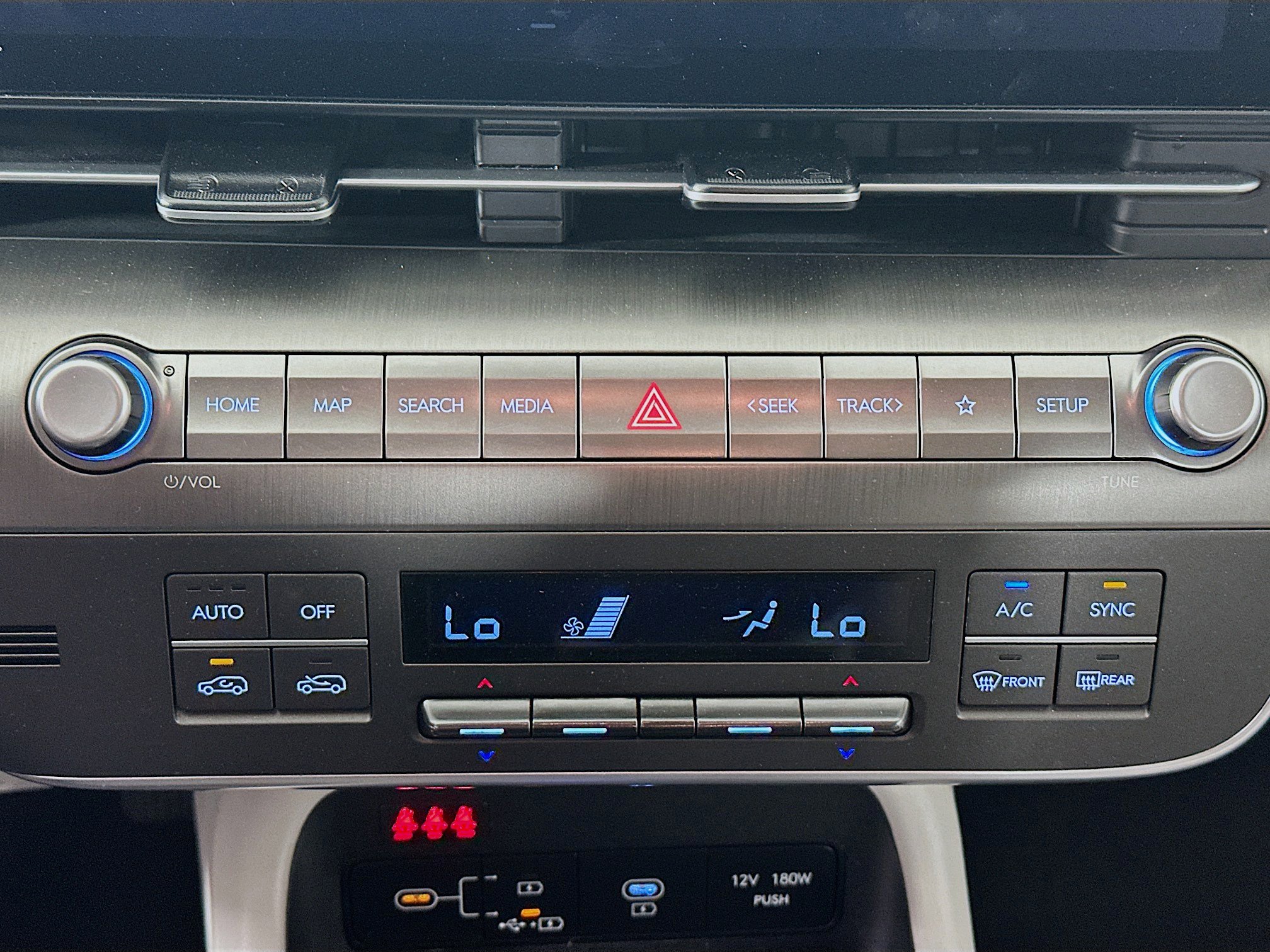 Used 2024 Hyundai Kona SEL FWD image 22