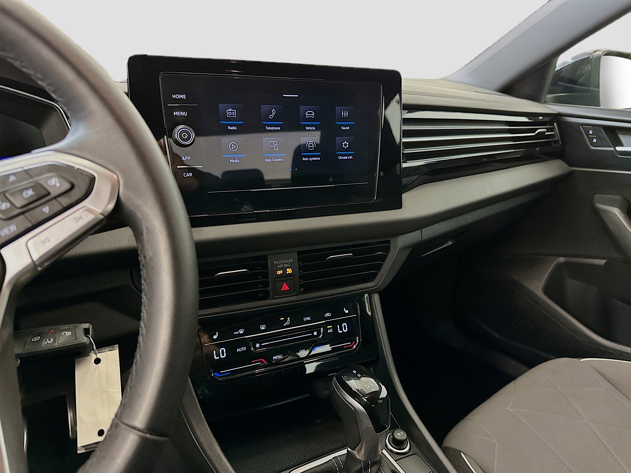 Used 2025 Volkswagen Jetta Sport image 25