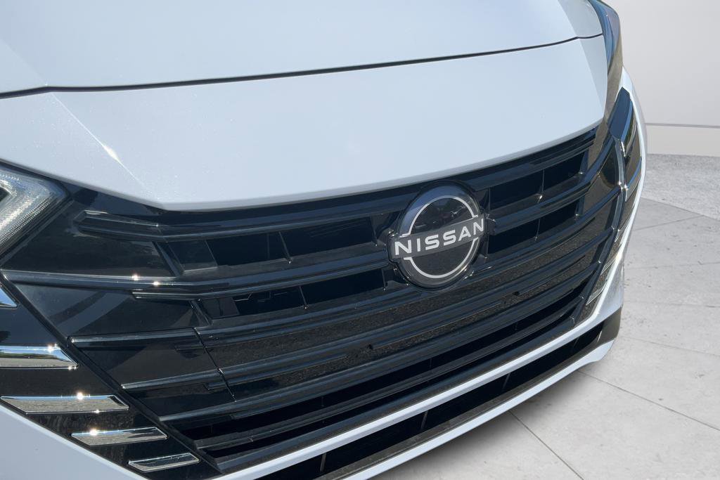 Used 2025 Nissan Versa SV w/ Trunk Package FWD image 29