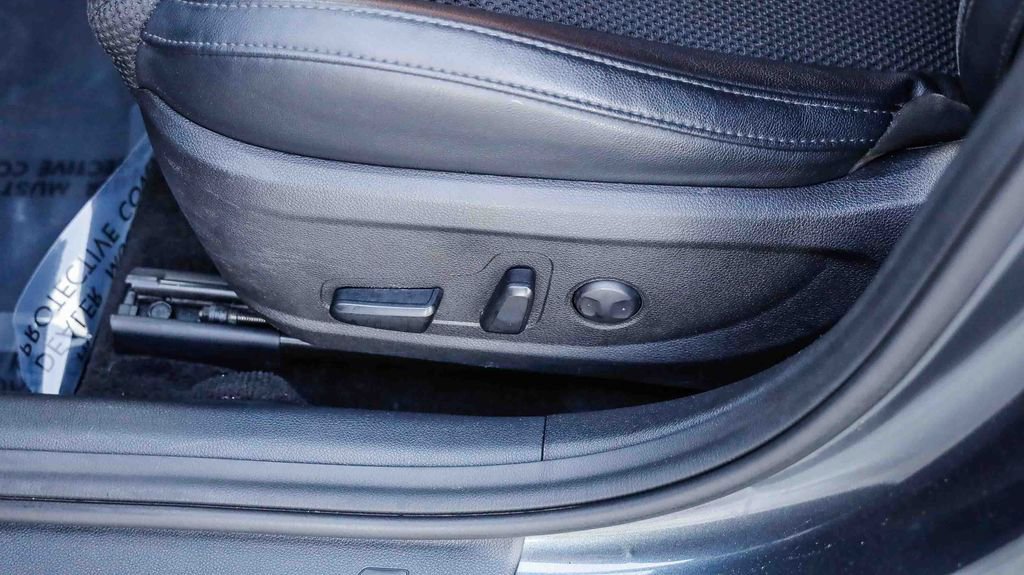 Used 2020 Kia Optima S FWD image 25