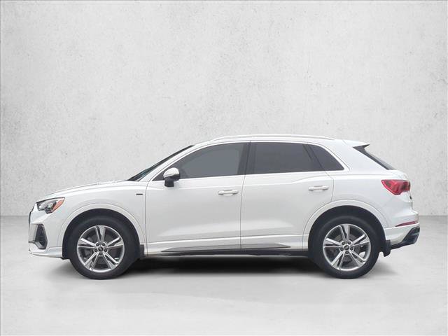 Used 2022 Audi Q3 2.0T Premium w/ Convenience Package AWD/4WD image 9