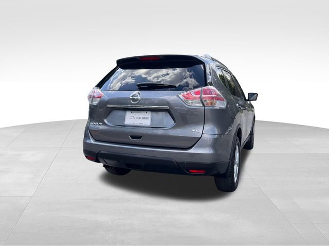 Used 2016 Nissan Rogue SV w/ SV Premium Package image 5