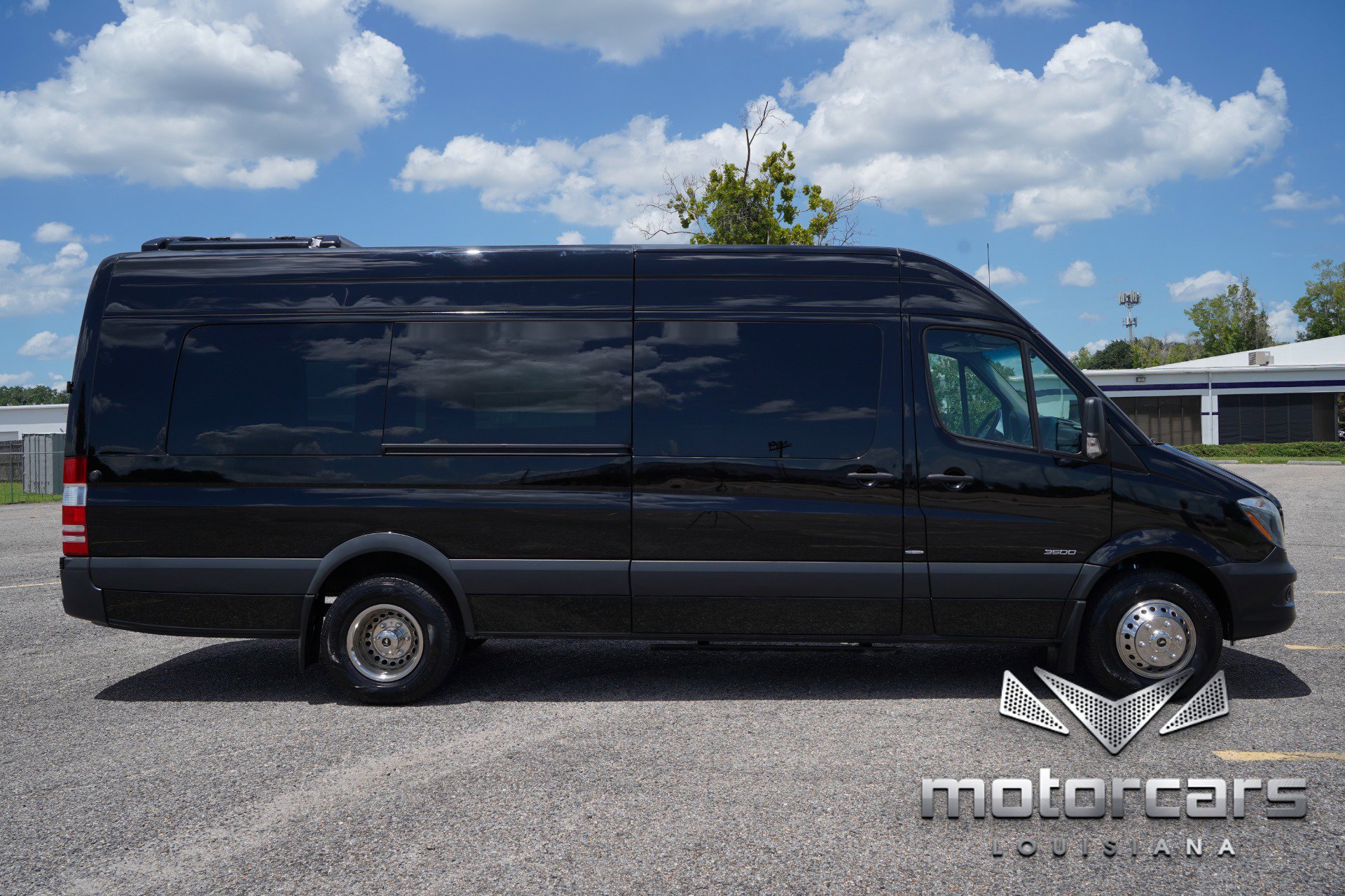 Used 2015 Mercedes-Benz Sprinter 3500 image 8