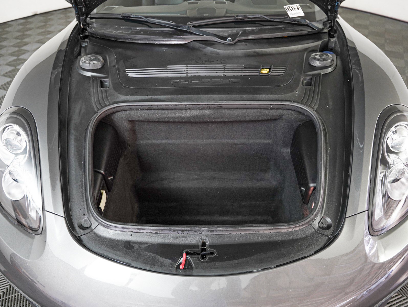 Used 2015 Porsche Boxster image 12