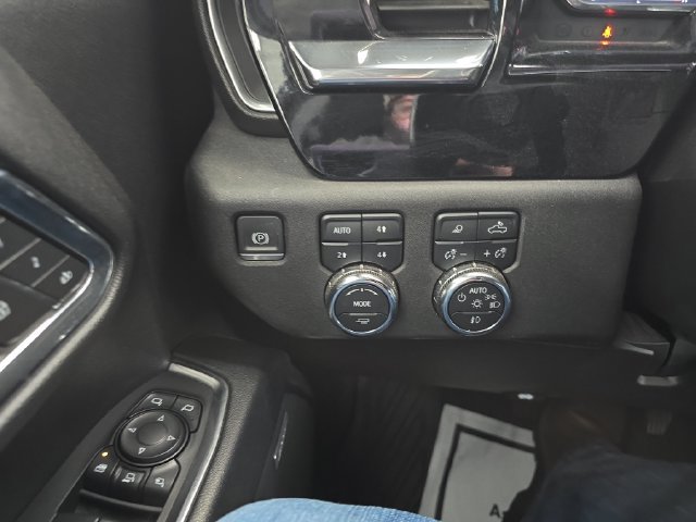 Certified 2024 GMC Sierra 2500 SLT w/ SLT Premium Package AWD/4WD image 20