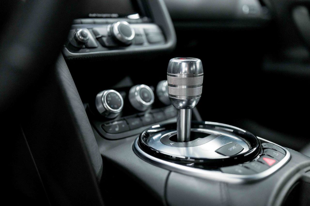 Used 2014 Audi R8 V10 AWD/4WD image 60