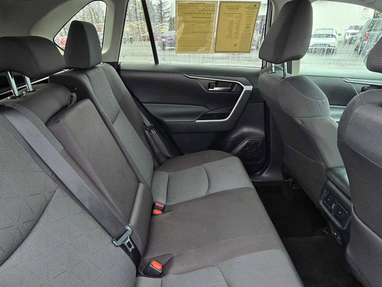 Used 2025 Toyota RAV4 XLE image 14