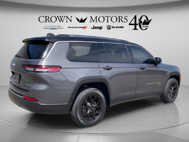 Used 2023 Jeep Grand Cherokee L Limited AWD/4WD image 5