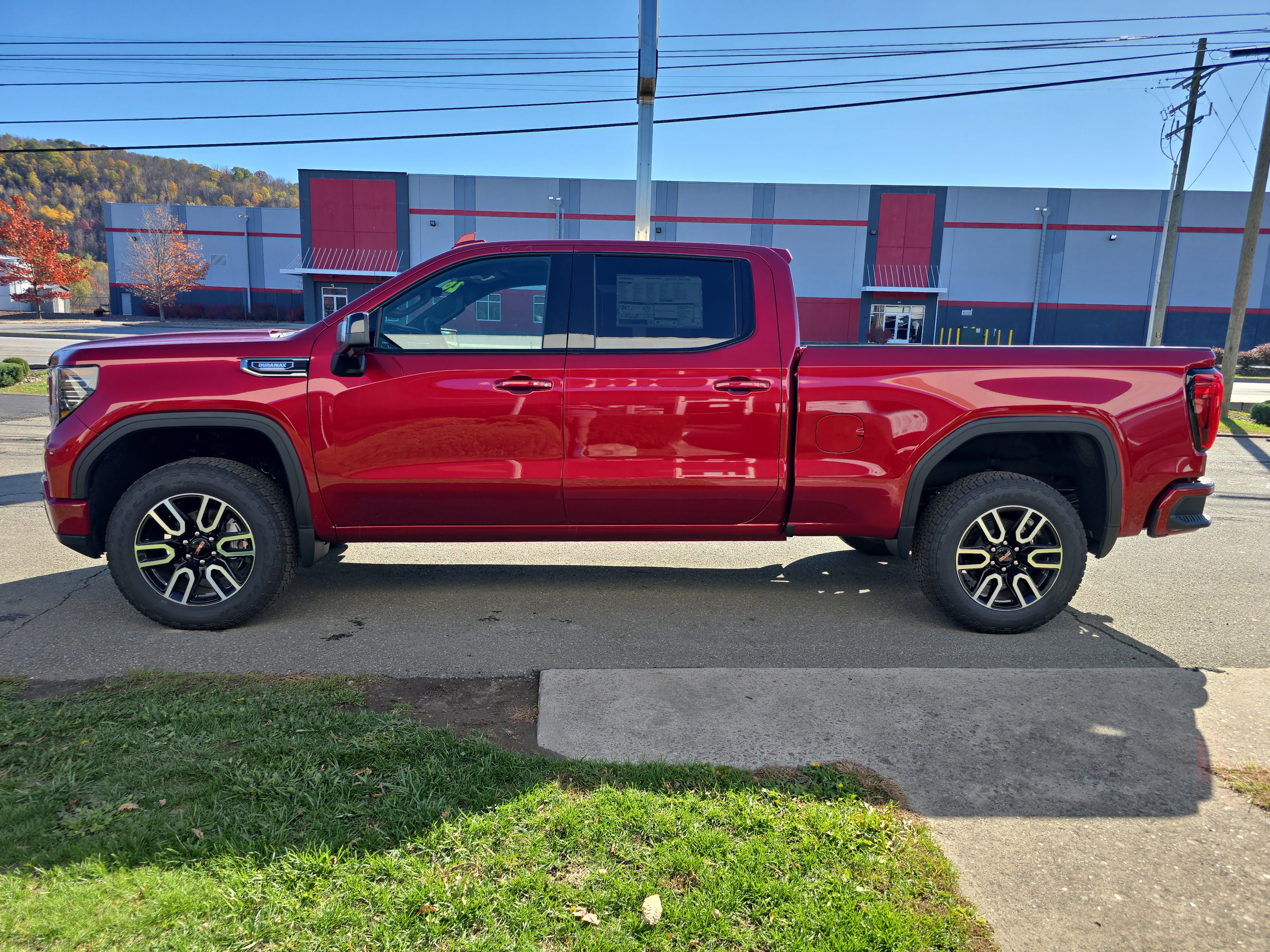New 2026 GMC Sierra 1500 AT4 w/ Technology Package image 7