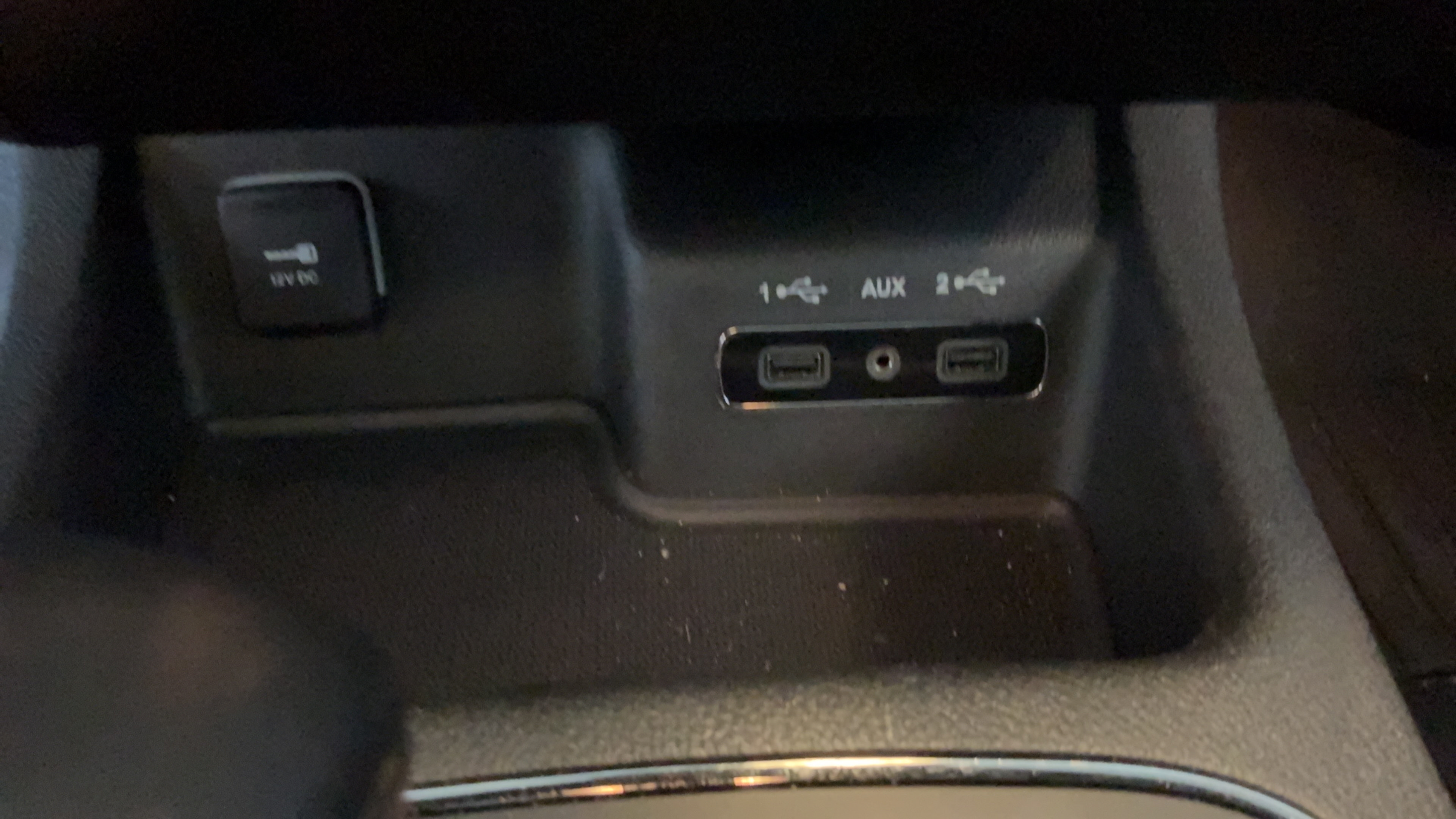 Used 2020 Dodge Durango R/T w/ Blacktop Package AWD/4WD image 22