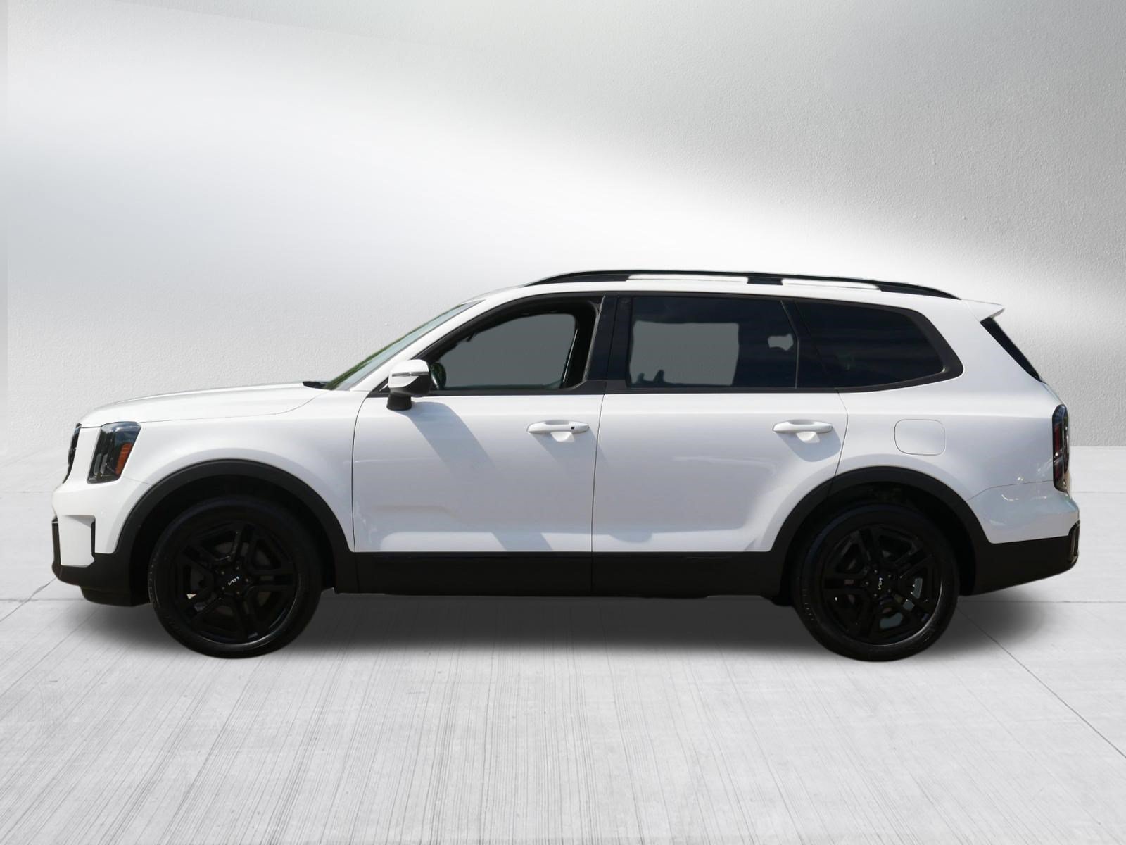 Certified 2024 Kia Telluride EX X-Line AWD/4WD image 4