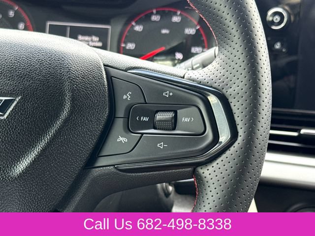 Used 2025 Chevrolet Trax RS w/ Driver Confidence Package FWD image 27