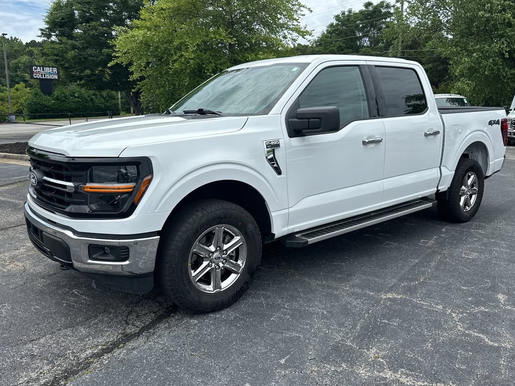 Used 2025 Ford F150 XLT w/ Equipment Group 301A Standard AWD/4WD image 5