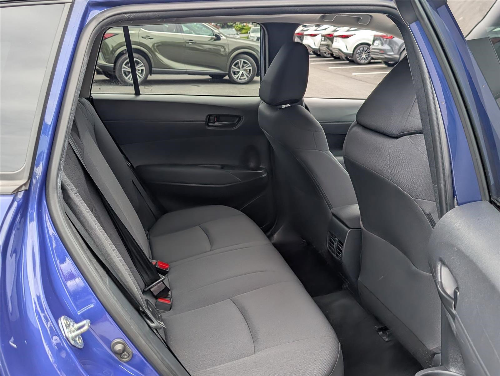 Used 2023 Toyota Corolla Cross LE w/ Moonroof Package AWD/4WD image 12