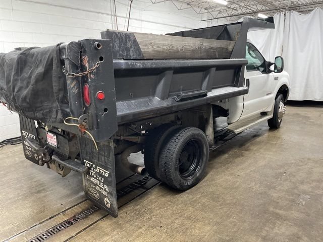 Used 2004 Ford F550 4x4 Regular Cab Super Duty image 7