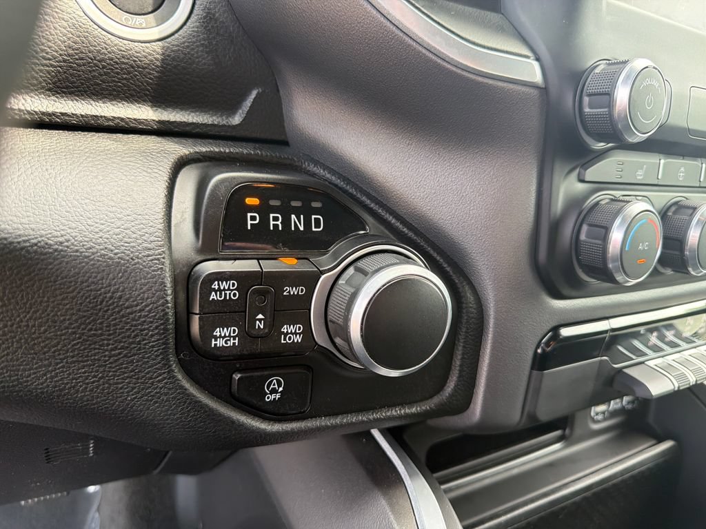 Used 2022 RAM 1500 Big Horn AWD/4WD image 28