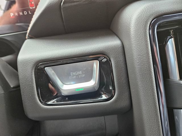 New 2026 GMC Yukon AT4 AWD/4WD image 37