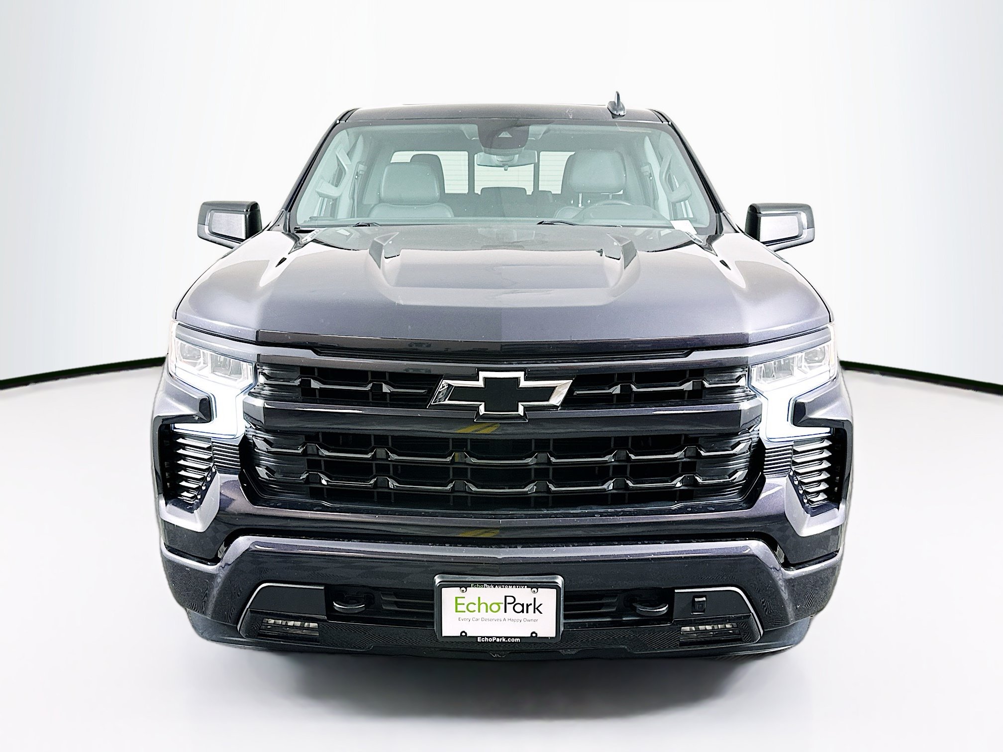 Used 2023 Chevrolet Silverado 1500 RST AWD/4WD image 2