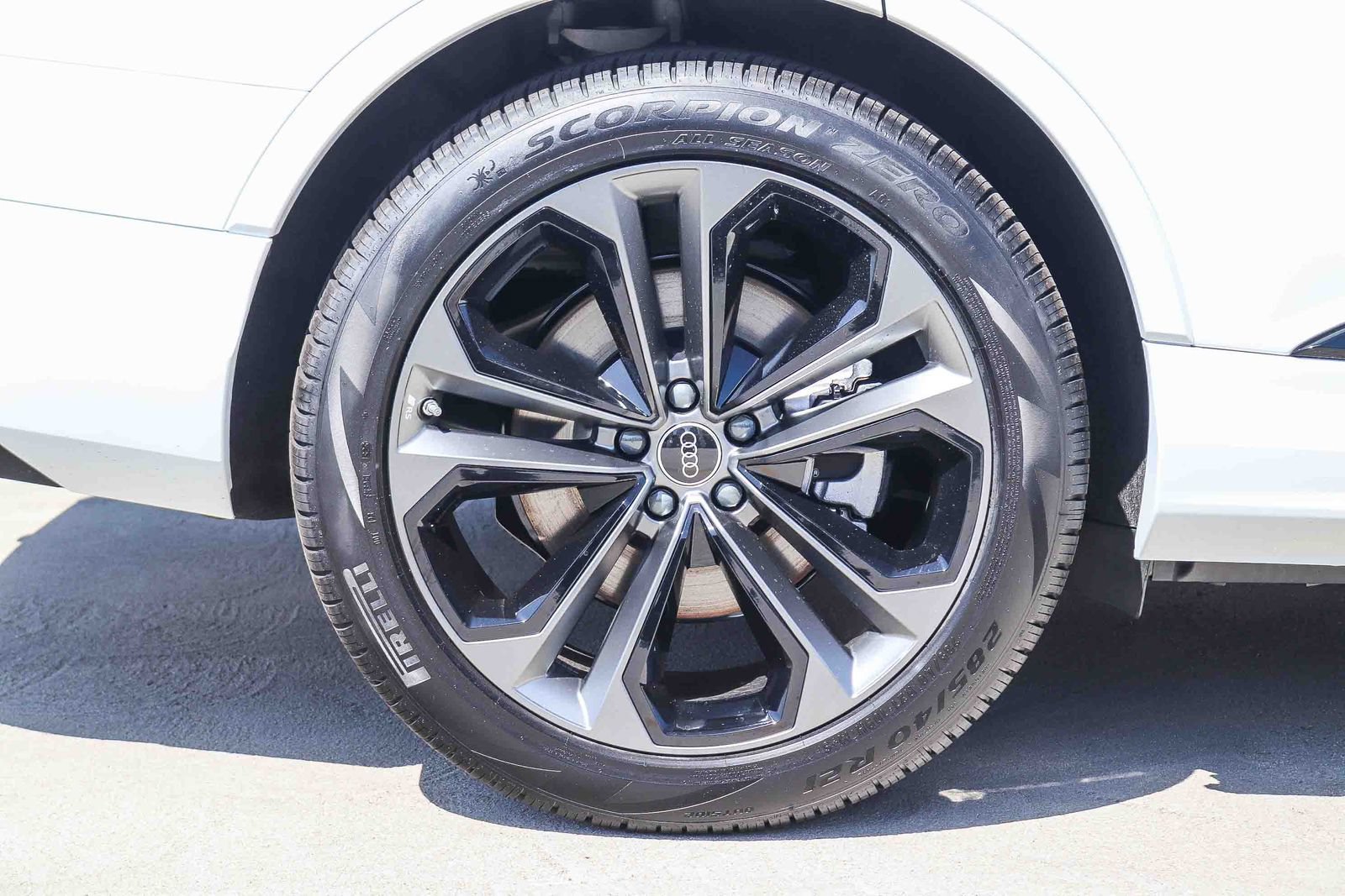 New 2026 Audi Q7 Premium Plus AWD/4WD image 8